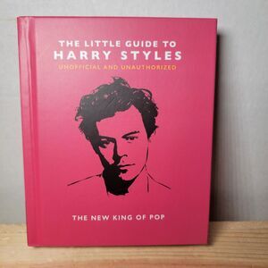 BOOK The Little Guide to Harry Styles: The New King of Pop (Hardback) NEW